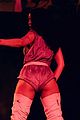 rihanna-pics1