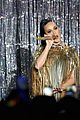 katy-performs