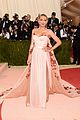 lively-metgala3