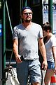 dicaprio-enjoys