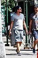 dicaprio-enjoys
