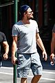 dicaprio-enjoys