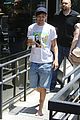 tomlinson-barefoot