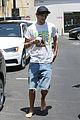 tomlinson-barefoot