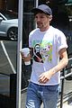 tomlinson-barefoot