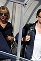 hiddleston-avoids