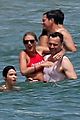 hiddleston-avoids