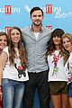 hoult-giffoni