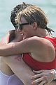swift-hug2