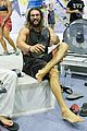 momoa-climbing