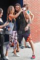 momoa-climbing