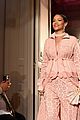 rihanna-paris