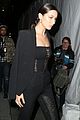 hadid-struggling