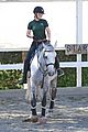 iggy-horseback