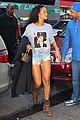 rihanna-hillary