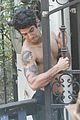 posey-shirtless