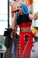 halsey-spray2