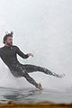 hemsworth-wetsuit