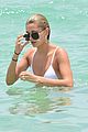kourtney-splash2
