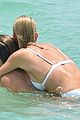kourtney-splash2
