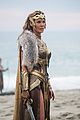 wonder-stills