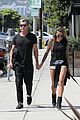 rossdale-holds