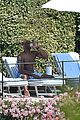 kobe-shirtless1