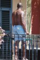 kobe-shirtless1