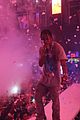 travis-partying