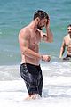 hemsworth-beacha