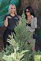 kardashian-xmastree