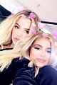 khloe-kylieself