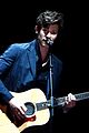 shawn-perform