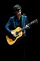 shawn-perform