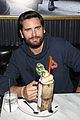 disick-kisses