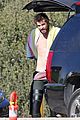 hemsworth-surfingmalibu