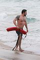 affleck-back