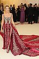lively-metgala