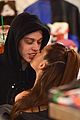 grande-kissing