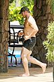pratt-hawaiishirtless