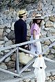 felicity-honeymoon2