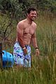 mark-shirtless