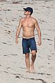bloom-shirtlesspics