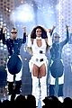 ciara-perform