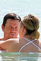 wahlberg-again