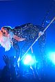 gaga-shallowgram
