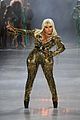 hilton-blonds