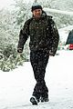 hunnam-snow