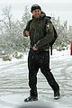 hunnam-snow