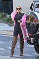khloe-pink